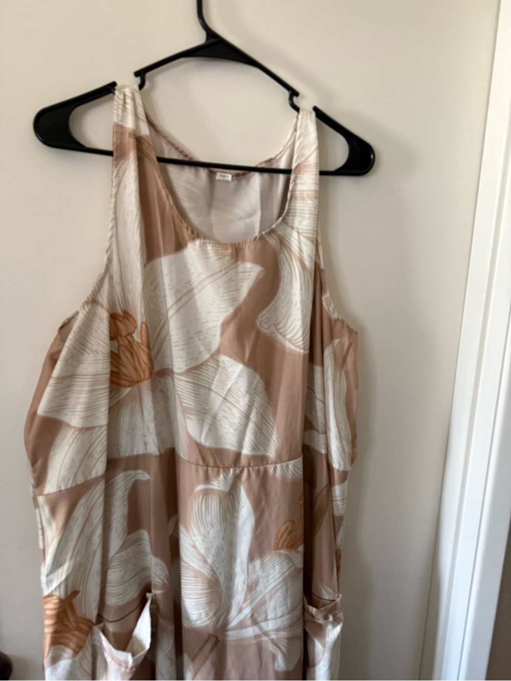 4XL Beige Floral Maxi Dress with Pockets Sleeveless Women's